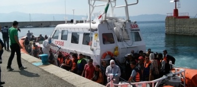 Sbarco migranti al porto di Reggio. Individuati due sospetti scafisti